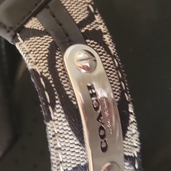 Coach Sandals - Picture 4 of 4